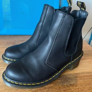 Doc Martens Chelsea Boots (black leather)